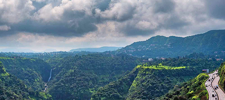 Mulshi Dam – Verdant Surroundings