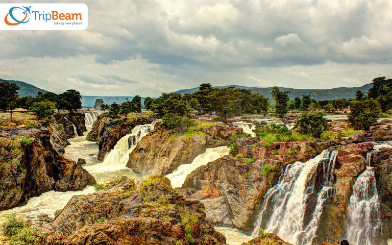 Hogenakkal Falls