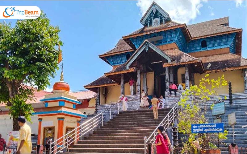 Aranmula Parthasarathy Temple