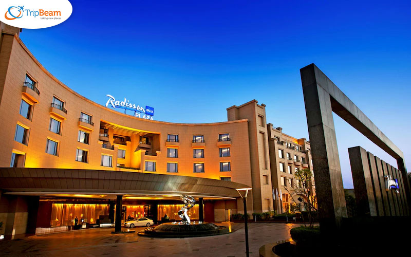 Radisson Blu Plaza Delhi Airport